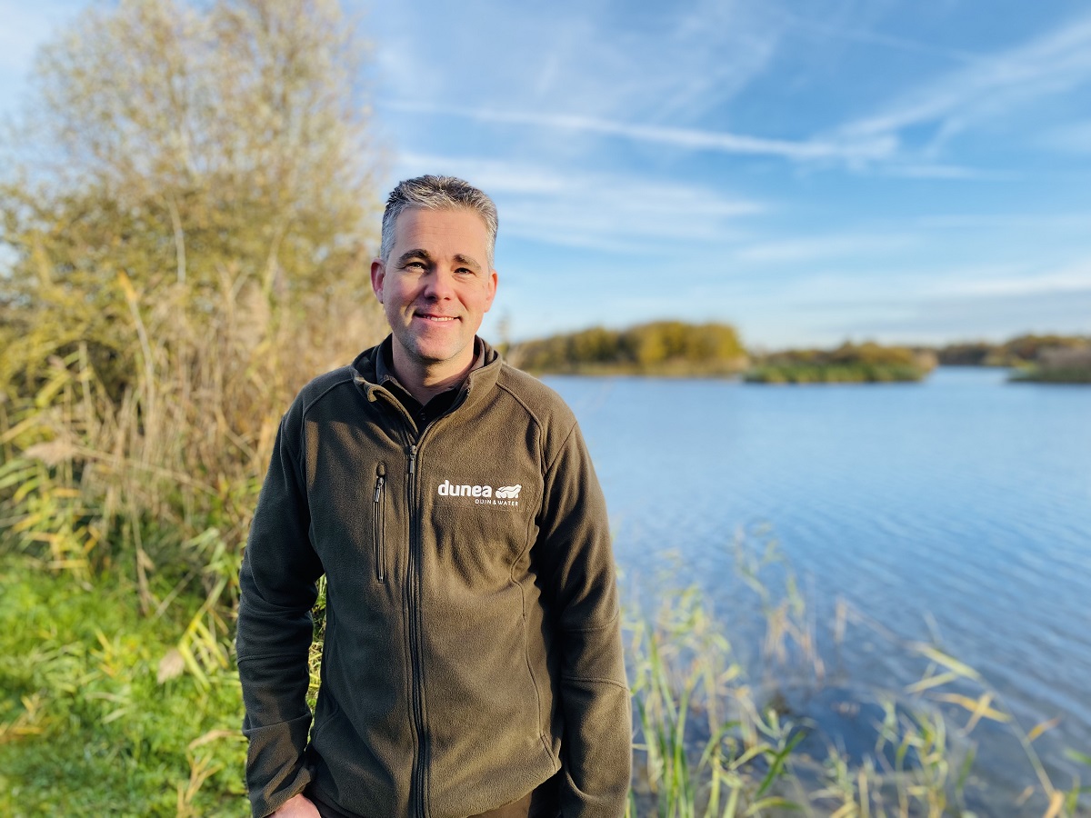 /-/media/images/duinen/duinverhalen/bart-v-e-g/0-portret-bart-van-engeldorp-gastelaars.jpg