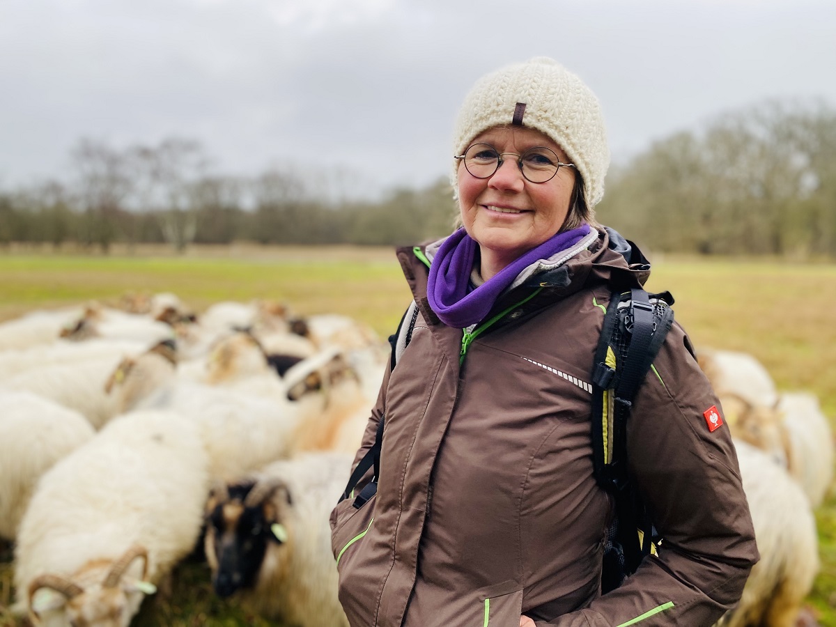 /-/media/images/duinen/duinverhalen/judith-prins/judith-prins-portret-1200.jpg