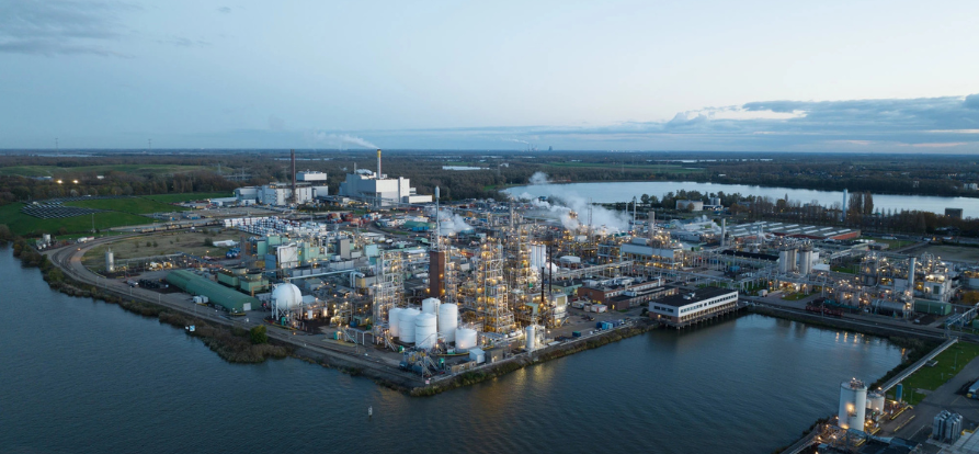 /-/media/images/nieuws/2026/stop-pfas-vervuiling-header-mobile.png