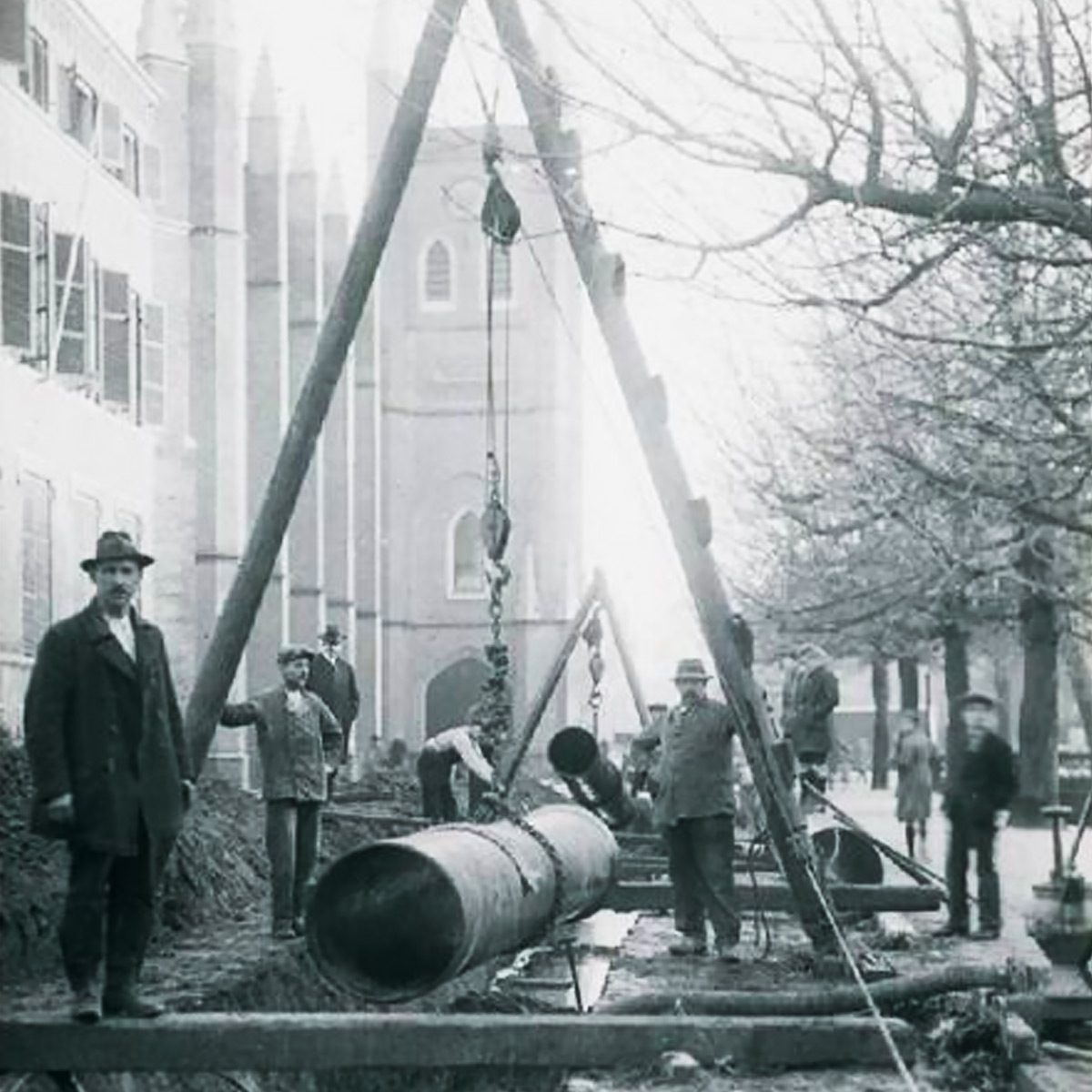 Aanleg waterleiding Nassaulaan Den Haag